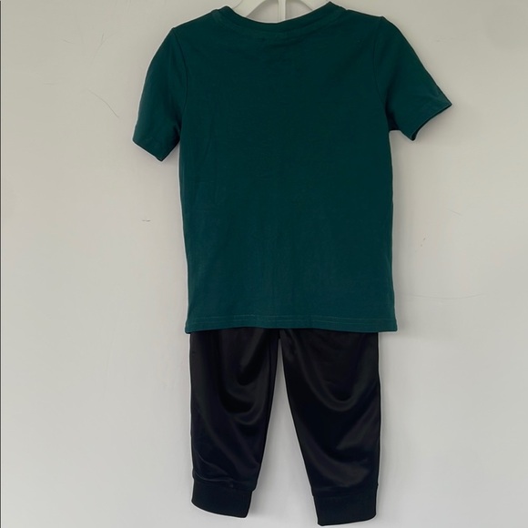 Puma Green and Black Set with Logo and Pant Stripe 2T - Picture 6 of 11